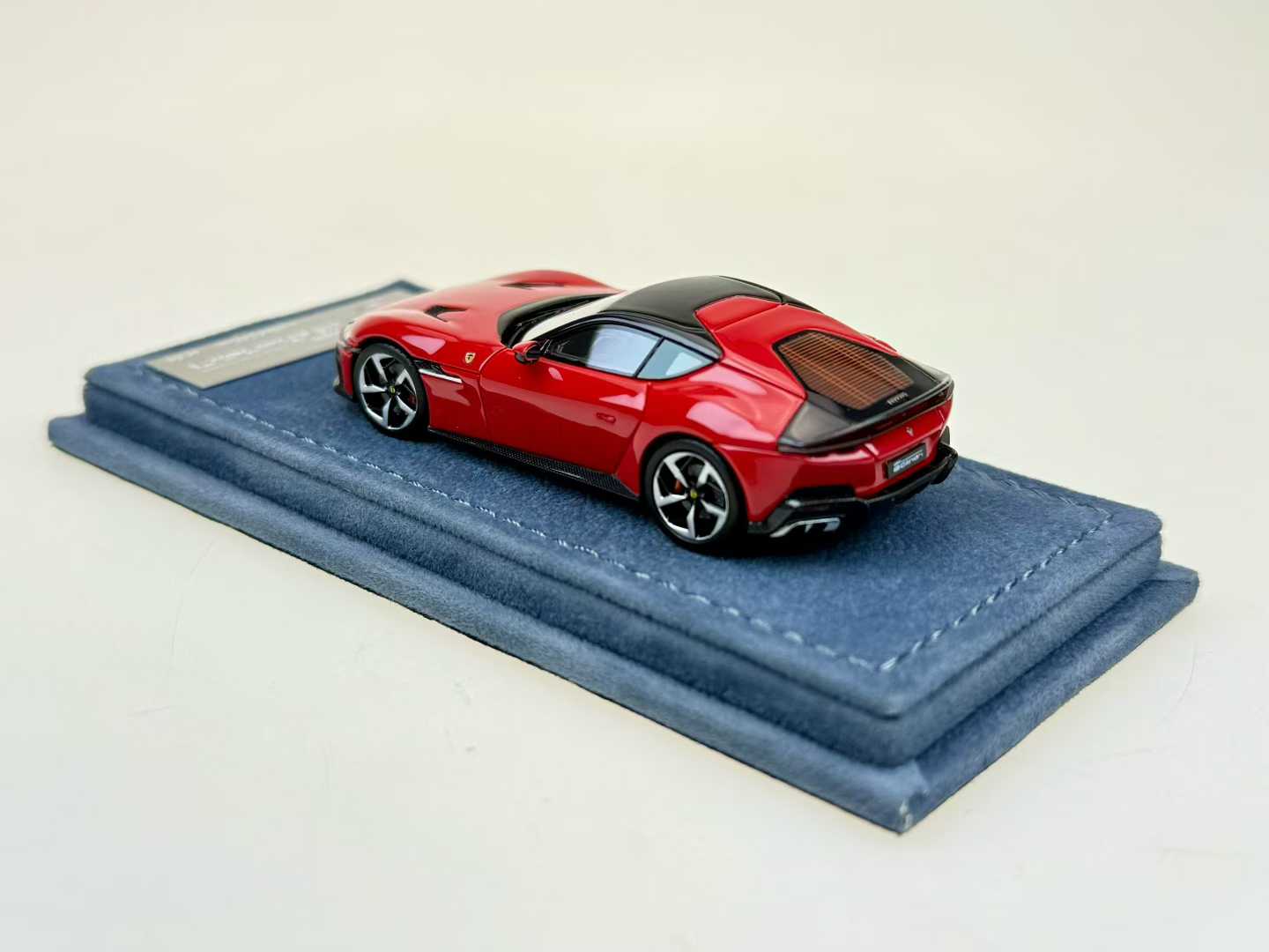 Zadie 1:64 Ferrari 12 Cilindri Resin Car Model(In Stock) | eBay