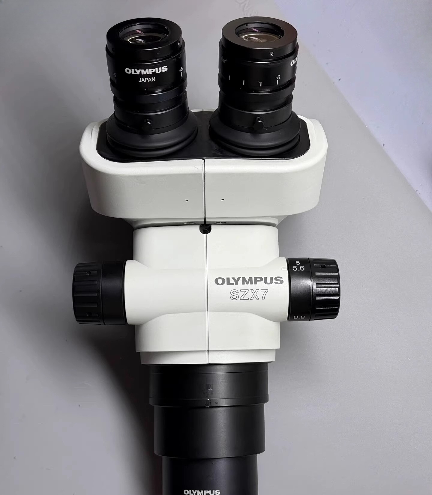 OLYMPUS SZX7 Microscope Head with 10X/22 Eyepiece / 2X Objective