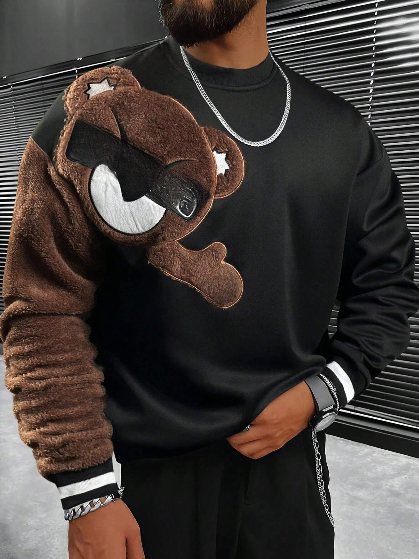 Pull homme brodé décontracté tendance col rond manches longues_voghion.com