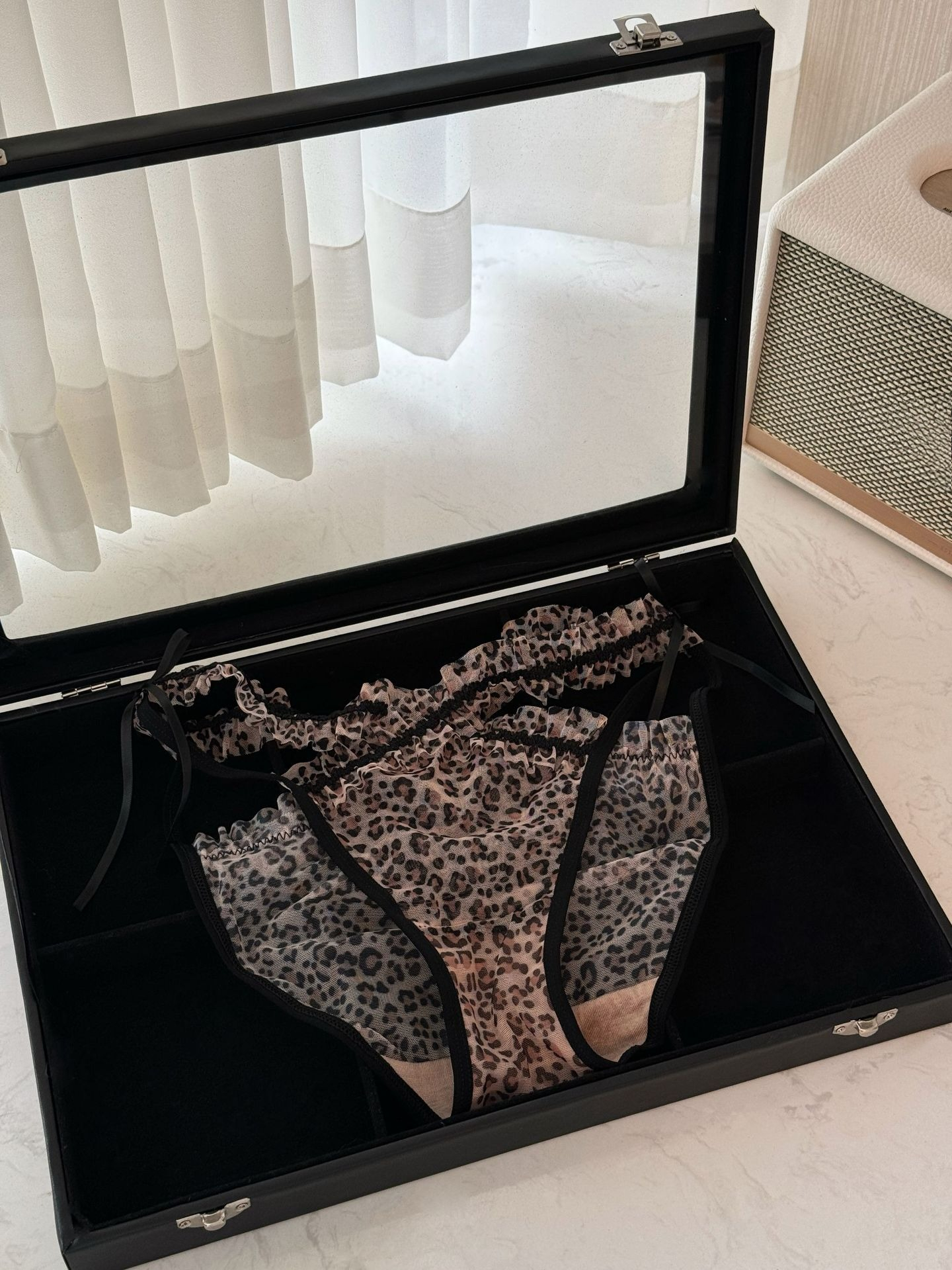 Luipaardprintmeisje ~ 2025 Nieuwe sexy kanten slipjes met puur verlangen om uit te hollen Royal Sister Low-rise meisjesslipjes_voghion.com