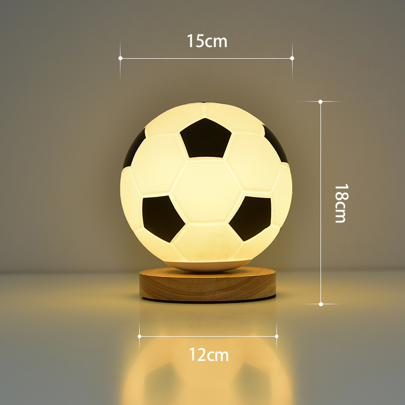 Lampada da notte a forma di pallone da calcio led in legno_voghion.com