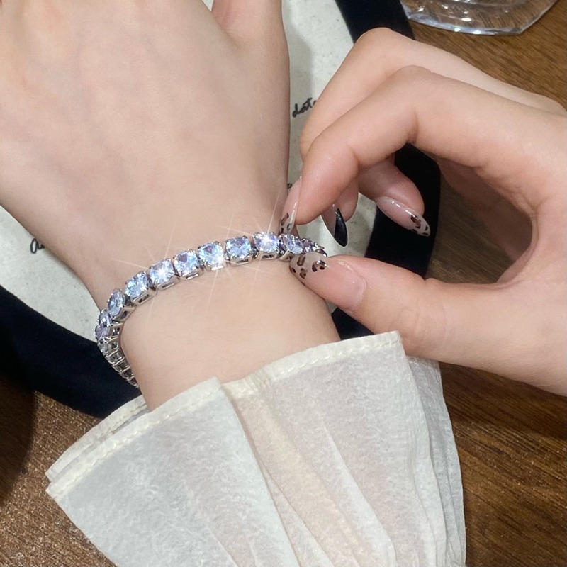 Tennis Bracelet With White Crystals For Men And Women Elegant_voghion.com
