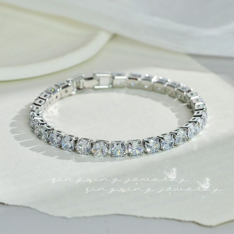 Tennis Bracelet With White Crystals For Men And Women Elegant_voghion.com