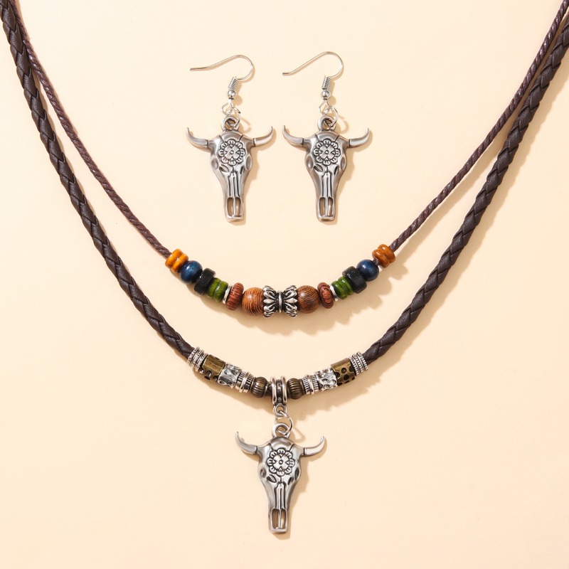Personalised Five-leaf Clover Beaded Necklace And Earring Set_voghion.com
