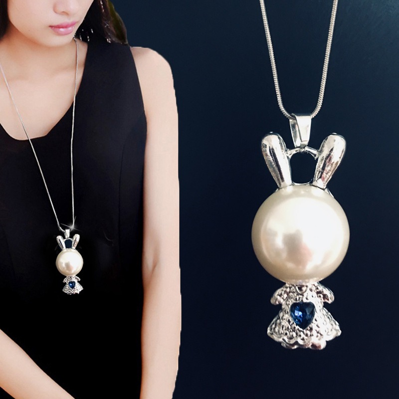 Collana lunga con pendente per donna gioiello moda autunno inverno_voghion.com