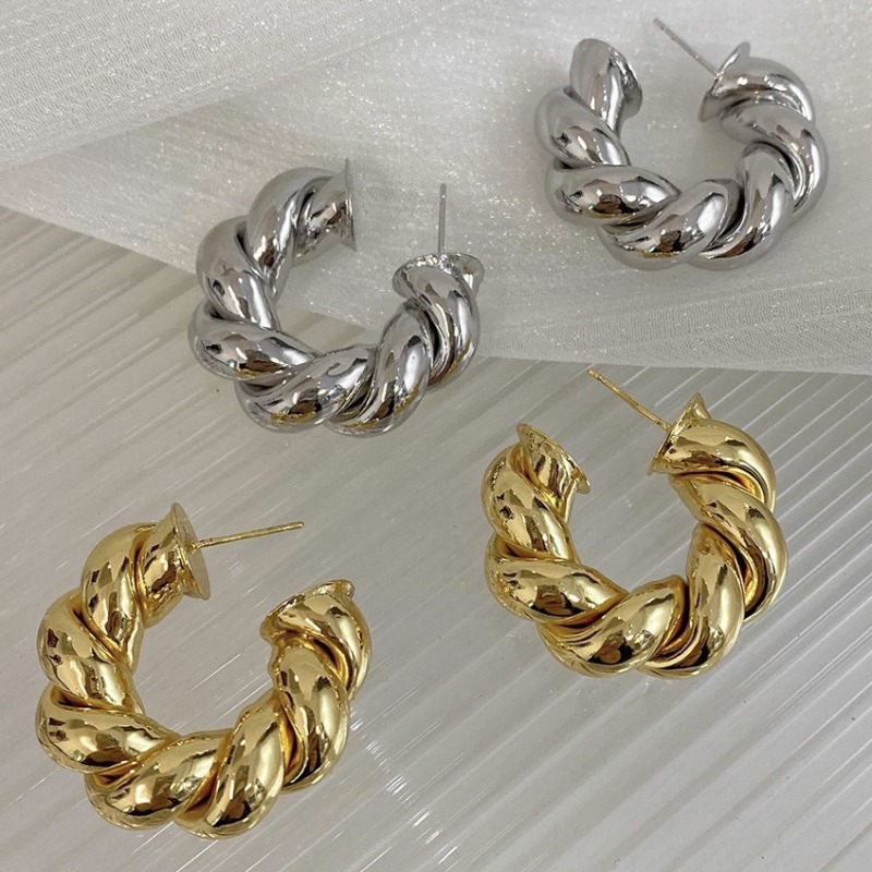 Water Drop Geometric Stud Earrings Electroplated Acrylic Design_voghion.com