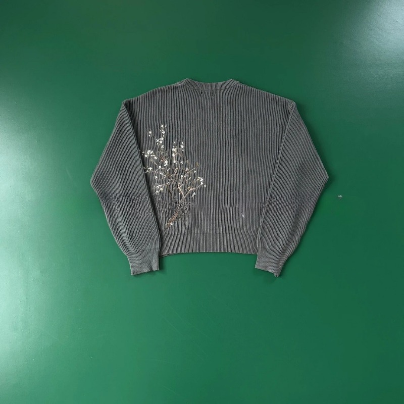 European And American Derschutze Blossom Plum Blossom Embroidered T-shirt Men's Loose Casual White Round Neck Long-sleeved Top_viptrois.com