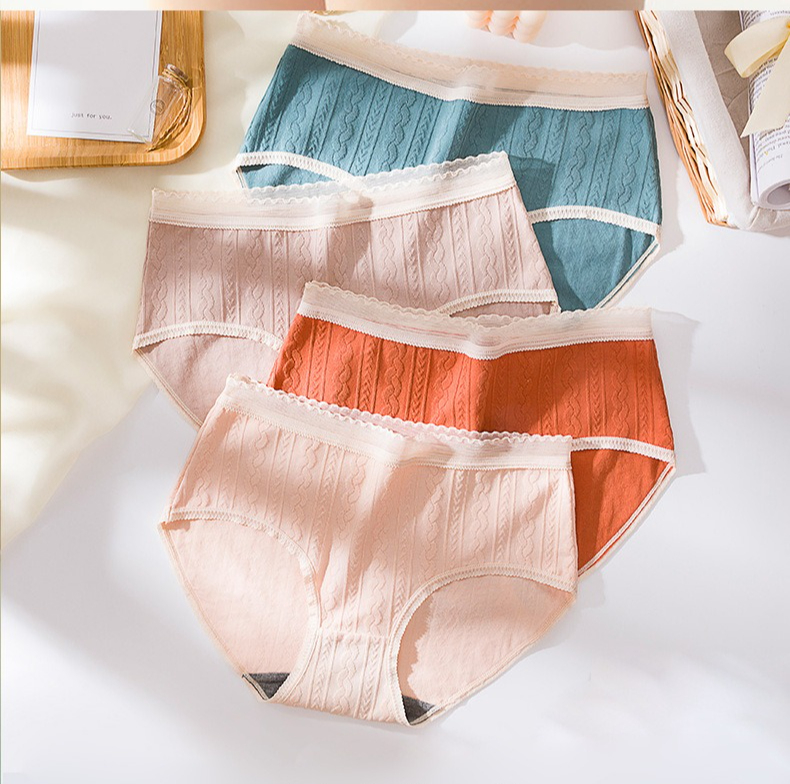 Cuecas de algodão às riscas com renda e jacquard floral_voghion.com