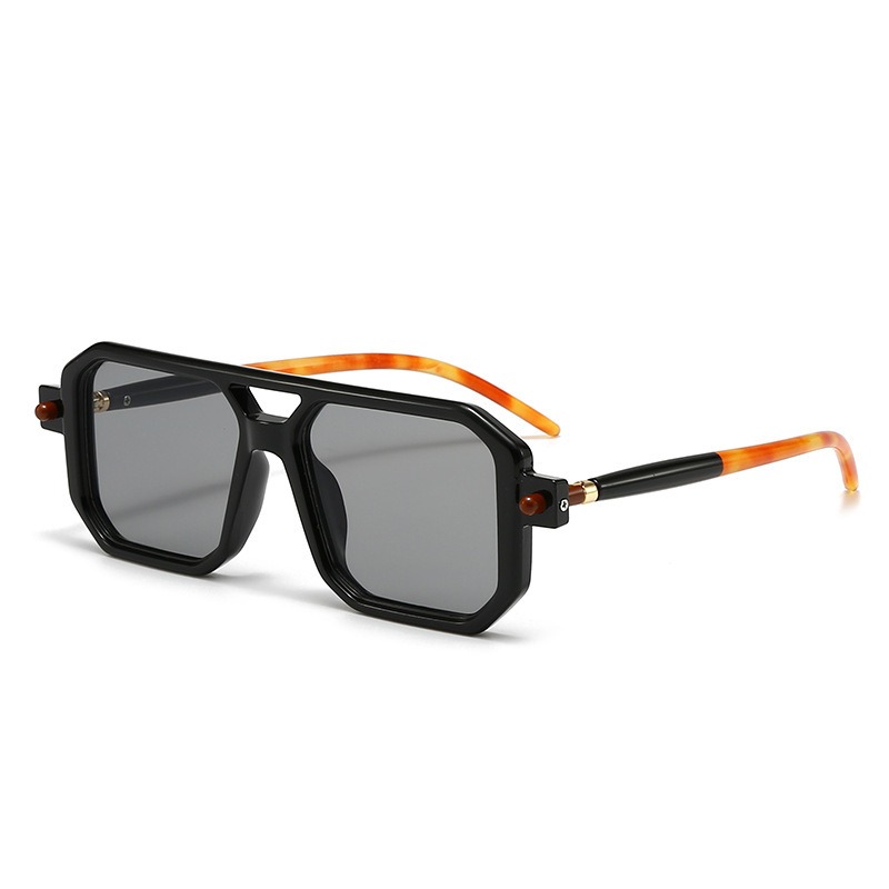 Nieuwe dubbele lichtbundel zonnebril, stijlvol en trendy voor streetstyle fotoshoots, perfect voor vrouwen, internetberoemdheden en persoonlijkheden._voghion.com