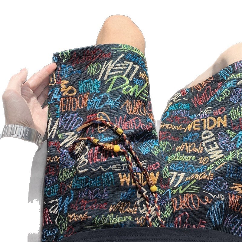 American Retro Graffiti Knitted Shorts Men's Summer Niche Design Five-point Pants Loose Casual Beach Pants_voghion.com