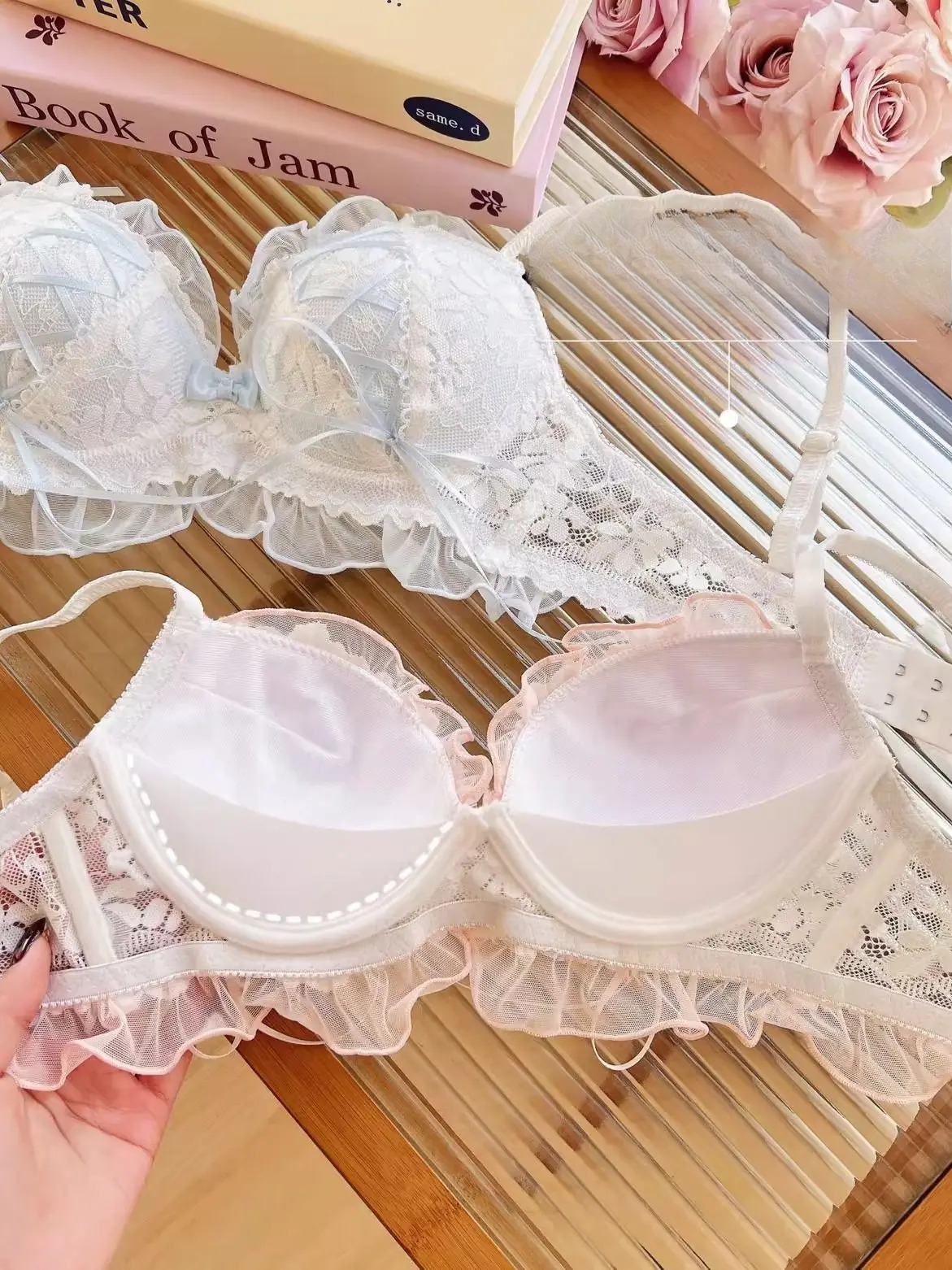 YUQI Dessous-Set im japanischen Stil aus Spitze, kabelloser Push-up-BH für kleine Brüste, Anti-Hänge-Lolita-Bralette, transparenter Tragekomfort_voghion.com