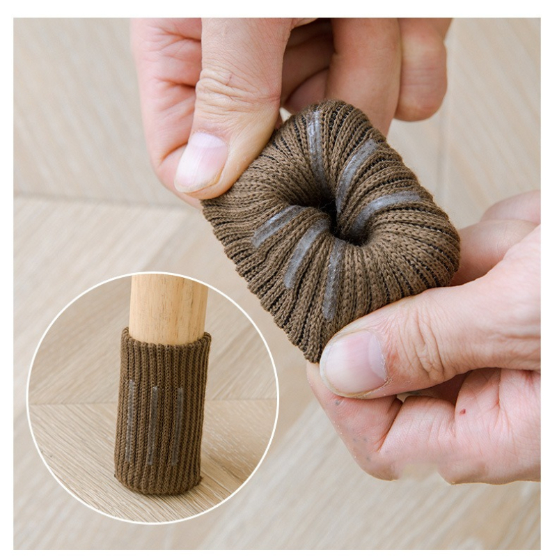 Stickade ullstrumpor för stolsben med halkfri silikonbeläggning_voghion.com