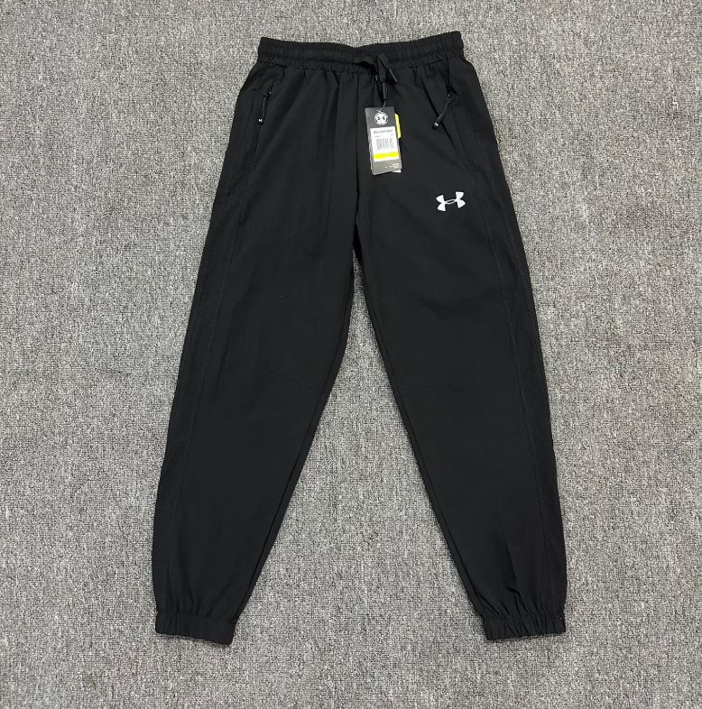 Under Armour heren trainingspak, bestaande uit een tweedelig trainingspak met capuchon en rits en een joggingbroek, lichtgewicht en winddichte hardlo