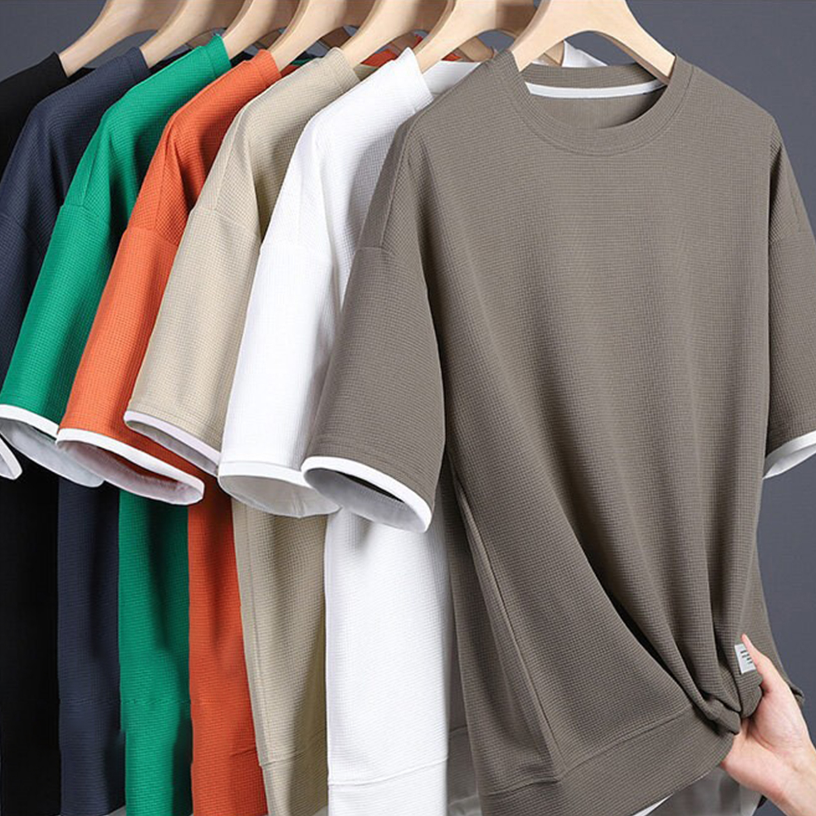 Ensemble t-shirt gaufre et short pour homme tenue casual ample_voghion.com