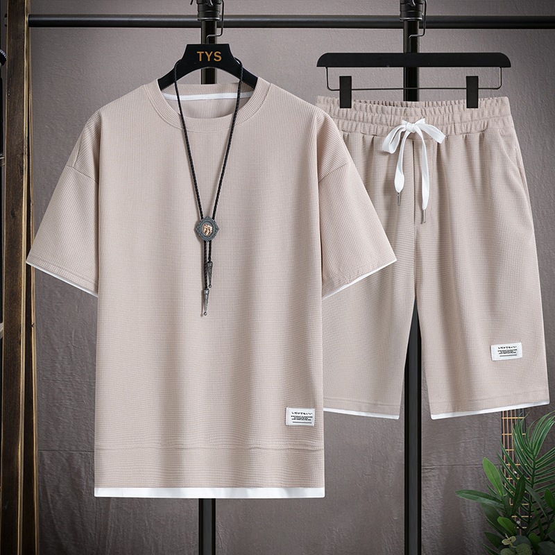 Vêtements pour hommes 2025, t-shirt gaufré, costume deux pièces pour hommes, couple, ample, tendance, grande taille, pantalon cinq points, extérieur décontracté_voghion.com