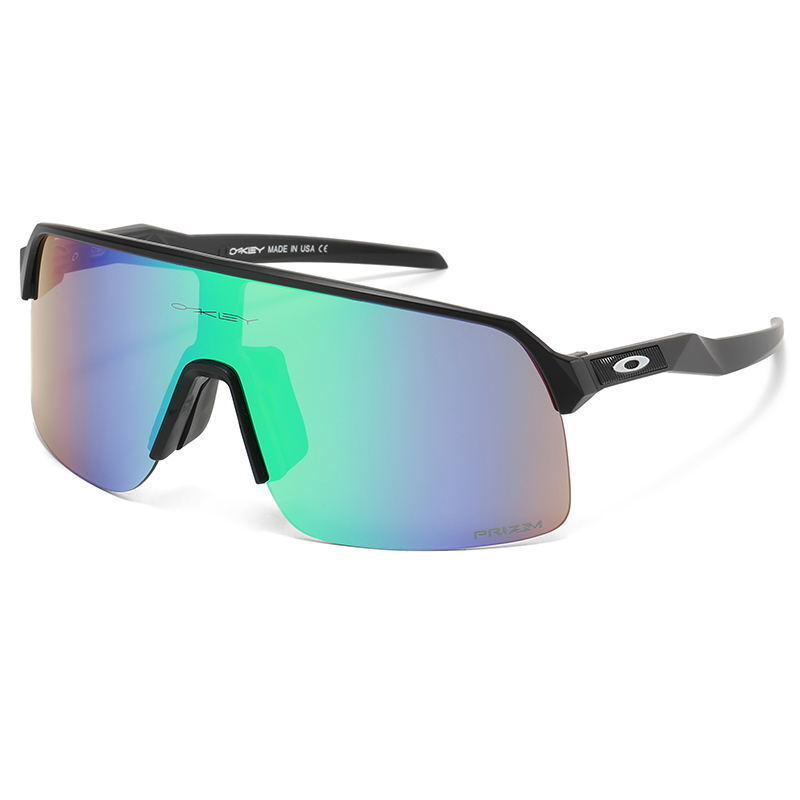 Multi-Sport Sunglasses: Used For Baseball, Running, And Cycling; Features A Scratch-Resistant Lens And Comfortable, Secure Temple Grips._voghion.com